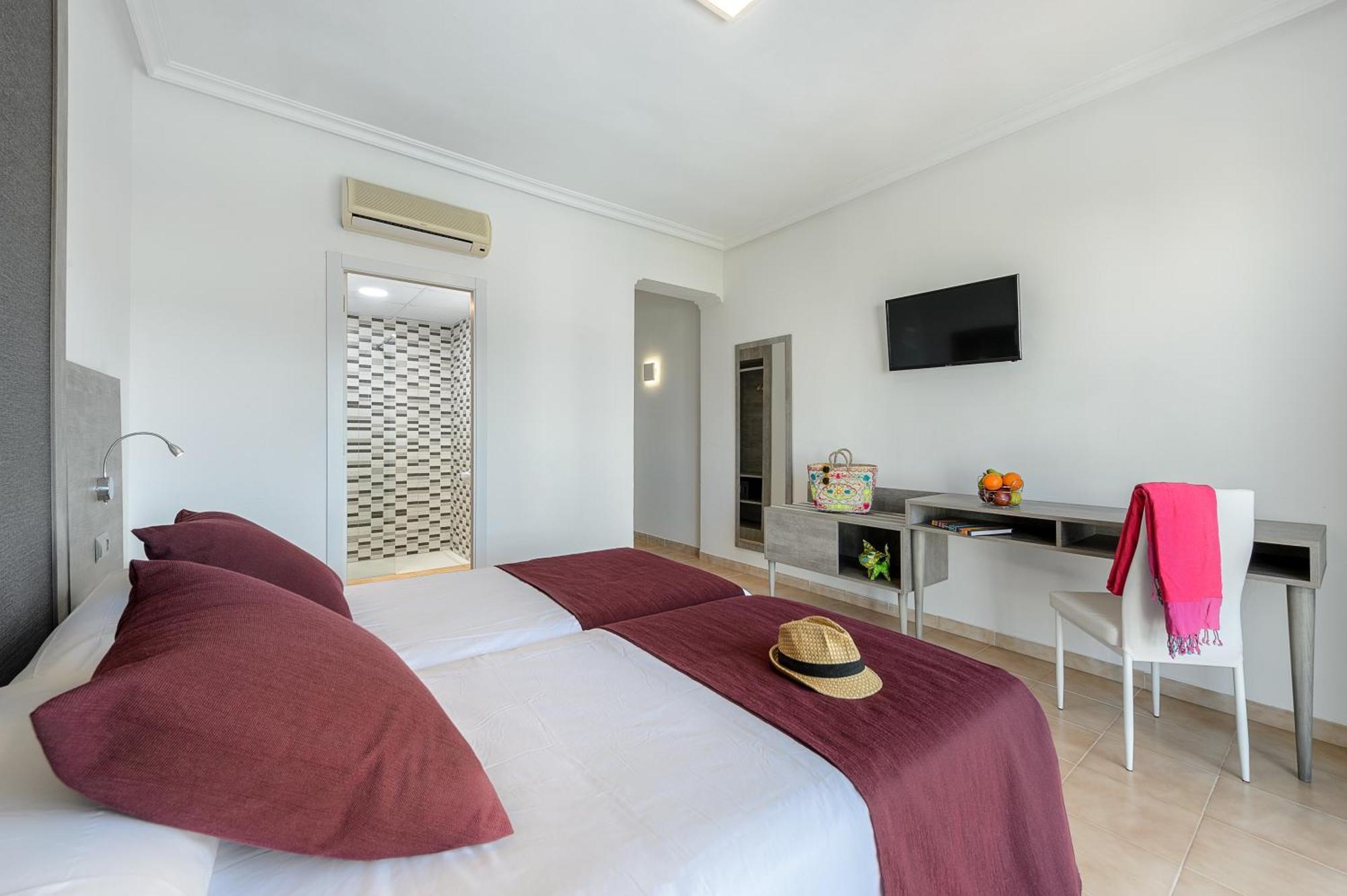 Hotel Vibra Marco Polo I - Adults Only Сан-Антонио-Абад Экстерьер фото